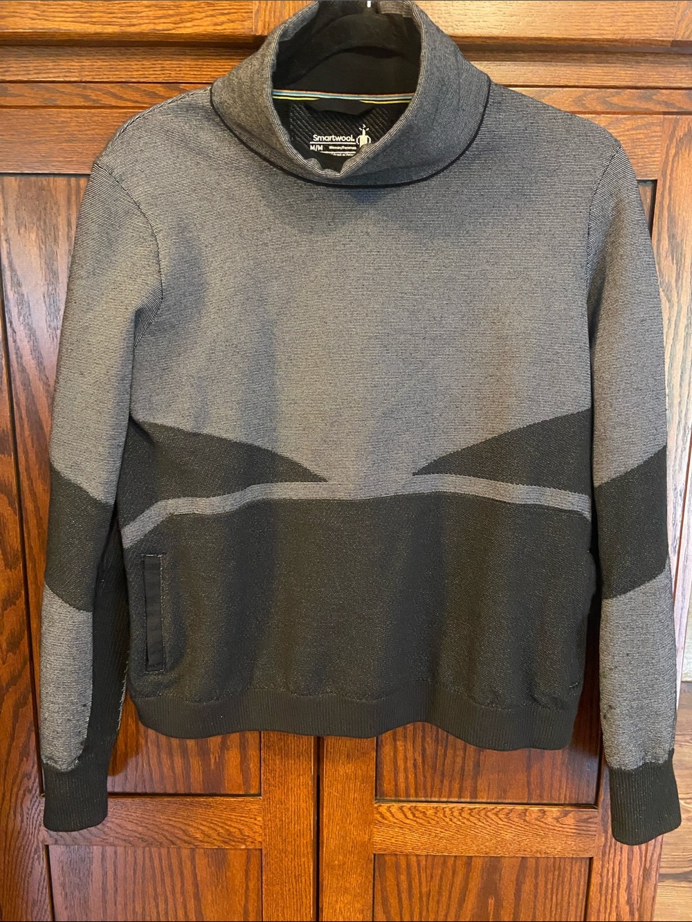 Women’s Smartwool Intraknit Fleece Black & Gray Turtleneck Cropped Sweater Med
